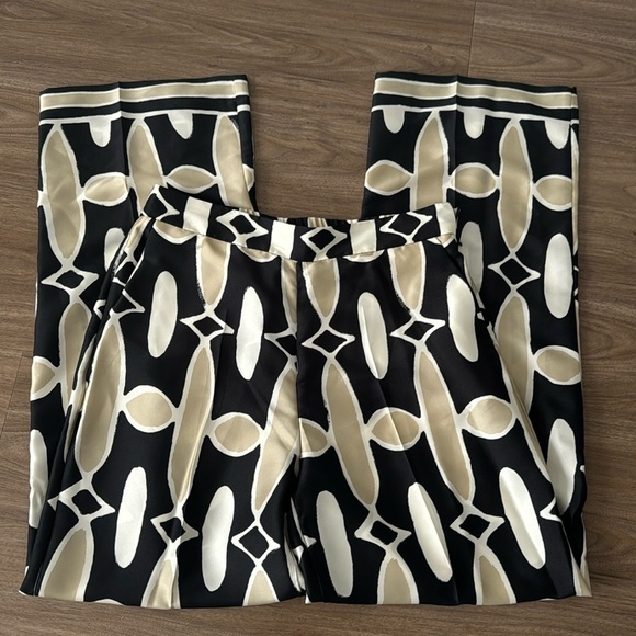 Zara Geometric Print Pants - Picture 2 of 5